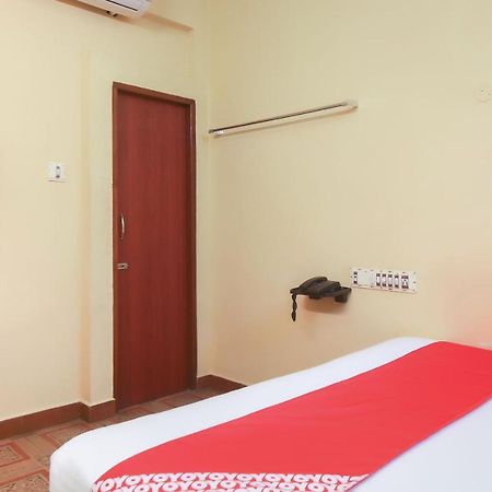 Oyo 23098 Ushama Heritage Guest House Pondicherry Bagian luar foto