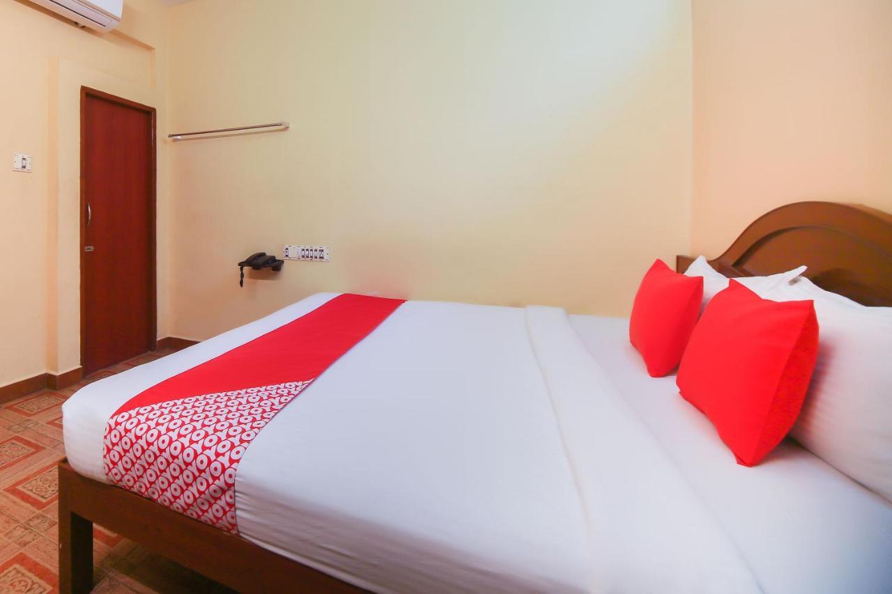 Oyo 23098 Ushama Heritage Guest House Pondicherry Bagian luar foto