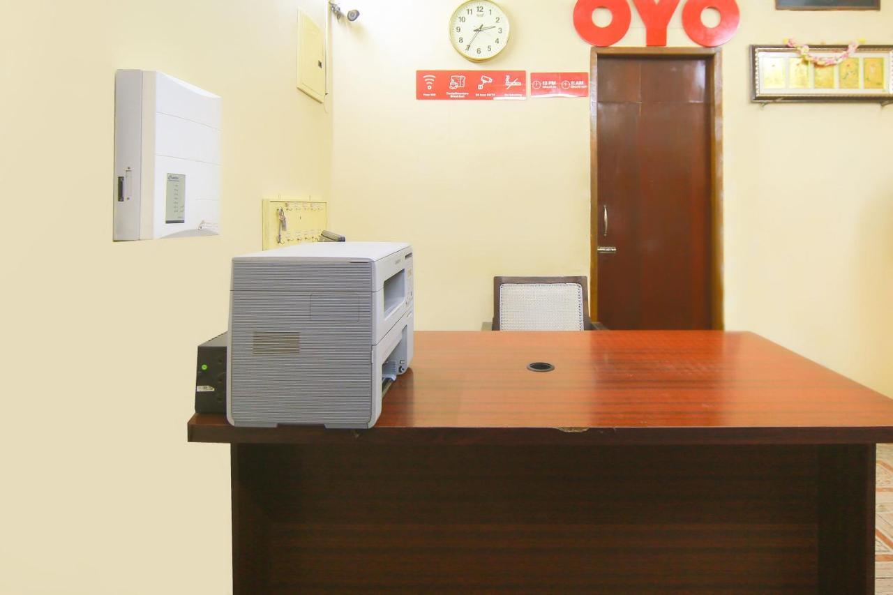 Oyo 23098 Ushama Heritage Guest House Pondicherry Bagian luar foto